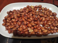 花生米-茸梅路右拐龙虾-农家菜(松江店)