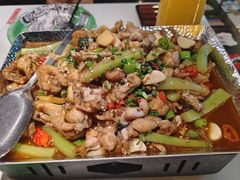 -蛙舍·炭烧牛蛙(东百中心店)