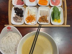 -建新园过桥米线(老街店)