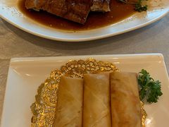 马蹄鲜虾春意卷-豫园万丽酒店-万丽轩中餐厅(河南南路店)