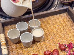 -阿山卓·野生菌火锅·纳西火塘烤肉