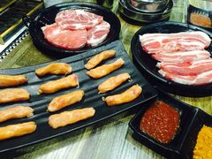 -哈哈碳都·牛肋条无限自助烤肉(台江万达店)