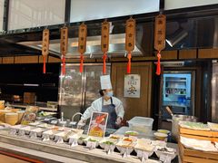 -飨食汇全日制餐厅·昆山皇冠假日酒店(九方店)