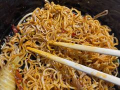 -方铲铲·成都板凳面(滨江银泰店)