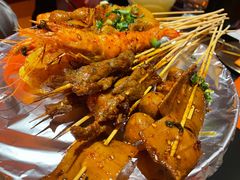 -何师烧烤Pro ·江湖川菜·小龙虾·精酿啤酒(太古里旗舰店)