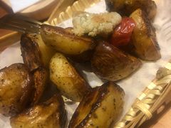 迷迭香烤土豆-POKEE VIA&Brunch·维娅(重庆来福士店)