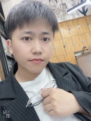 -明洞造型精品烫染