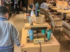 -星巴克(汾阳路店)