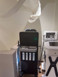 -AGE LOCK 锁龄美肌