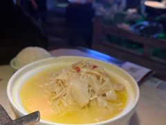 -韵秋荷(宝山龙湖天街店)