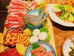 -明洞阿姨·韩式酱蟹烤肉·创意料理(三元桥店)