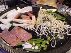 -豚豚家돈돈가韩国锅盖烤肉(新北万达店)