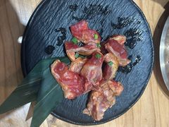 -青瓦餐厅·生鱼片·韩园烤肉(西塔店)