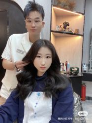 -TOP HAIR SALON