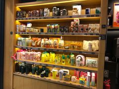 零售区-星巴克臻选(华堂·新辰汇店)