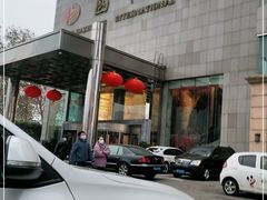 -东方红海鲜百汇(国际大厦店)