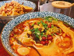 -粉家柳州螺蛳粉(杨宅路店)