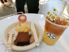 -HUGS coffee(东区店)
