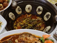 -丹水桥地锅鱼·翘嘴鲌·地方特色全鱼宴(丹江口大坝店)
