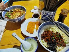 -沪西老弄堂面馆(定西路店)