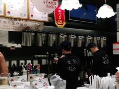 -茶颜悦色(岳麓山顶店)