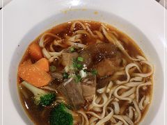 -康师傅私房牛肉面(马泉营奥莱店)
