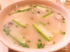 -龙凤点心饼家·39年老字号(松岗店)