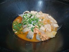 -老刘生态大鱼坊铁锅炖鱼(赛马场店)