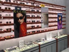 -吴良材眼镜(南翔印象城MEGA店)