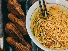 -嘎嘎鸭脑壳(蜀汉路店)