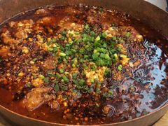 -有红鸡毛店·川菜(建设路店)