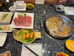 -一席地·本地鸡窝·杭帮鸡火锅(萧山银隆百货店)