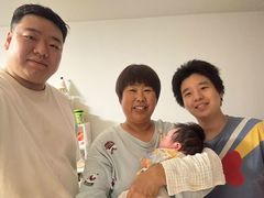 -鲸励母婴月嫂(望京店)