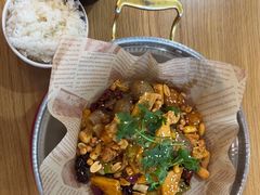 -红渡小香·牛肉麻辣香锅(车站南路店)