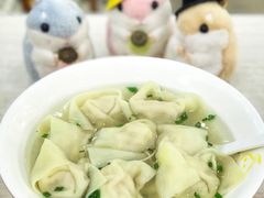 鲜虾大馄饨-珊珊小笼馆(仙霞路店)