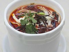 海鲜酸辣汤-必点海鲜·鲅鱼水饺(鞍山西道店)