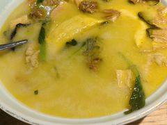 -九锅一堂酸菜鱼(万达广场店)