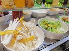 -烫煮风旋转涮吧自助小火锅(洪楼大润发店)