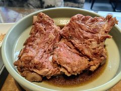 -95号酱骨·一块豆腐(展春园西路店)