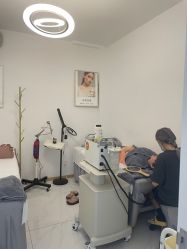 -瓷肌博士·祛痘科技美肤