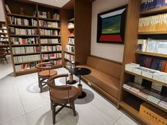 -二酉书店TOYOU BOOKS