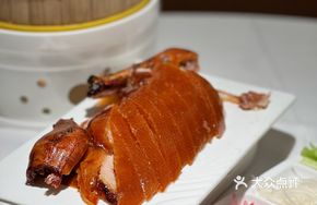 Litchi-wood Peking Duck