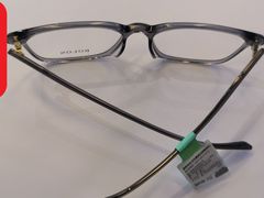-罗伯特眼镜·蔡司官方授权(前海桂湾店)