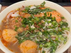 海鲜牛肉越南米粉-Cô Thành Restaurant