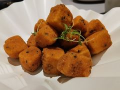 -桂满陇·手作小笼包&江南叫花鸡(中山公园店)
