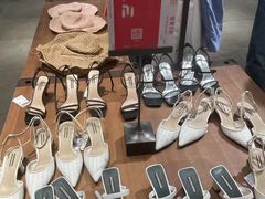 -URBAN REVIVO(西安Momopark店)