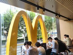 -麦当劳(四平路店)