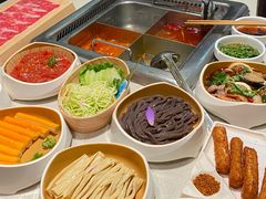 -海底捞火锅(银泰中心店)