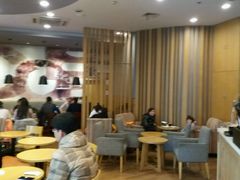 -Gloria Jean's Coffees