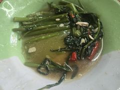 -Kat's Kitchen